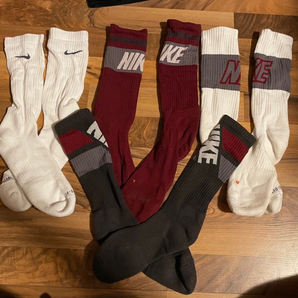 Men’s Nike half calf socks